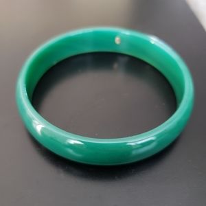 💕Emerald Green Jade Bangle